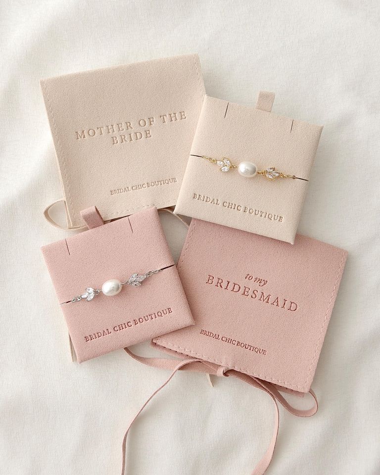 Mother of the Bride Gift, Bracelet 18k Gold Plated, Wedding Jewelry, Bracelet Bridesmaid Gift, Bridal Jewellery Pouch, Bracelet for Mother