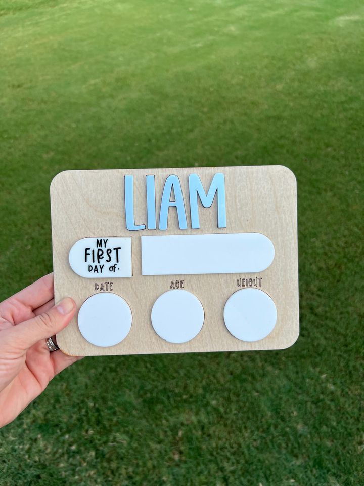 Detailed First/Last Day of School Sign