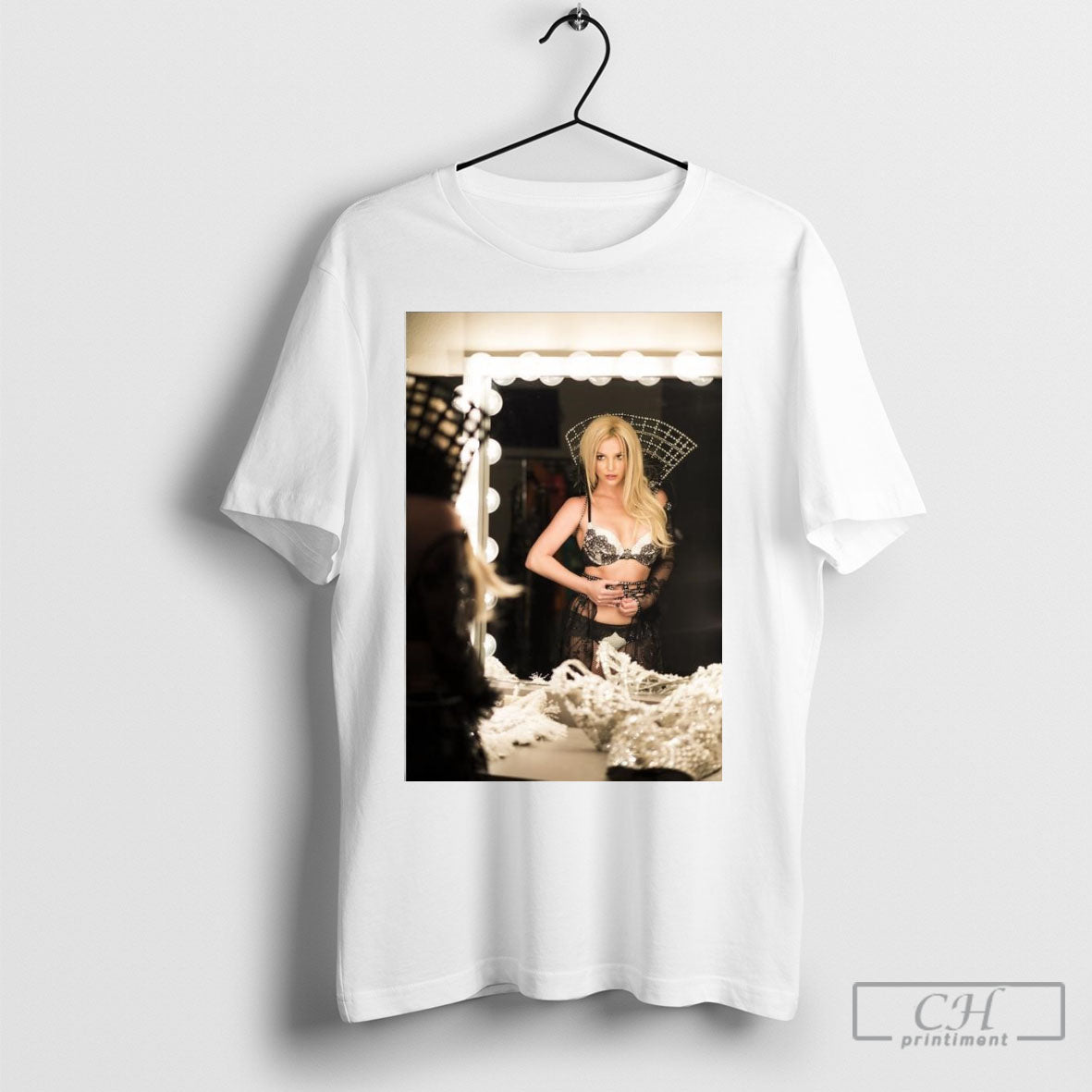 According To Insiders The 10th Album By Britney Spears Will Be Her Tenth Album To