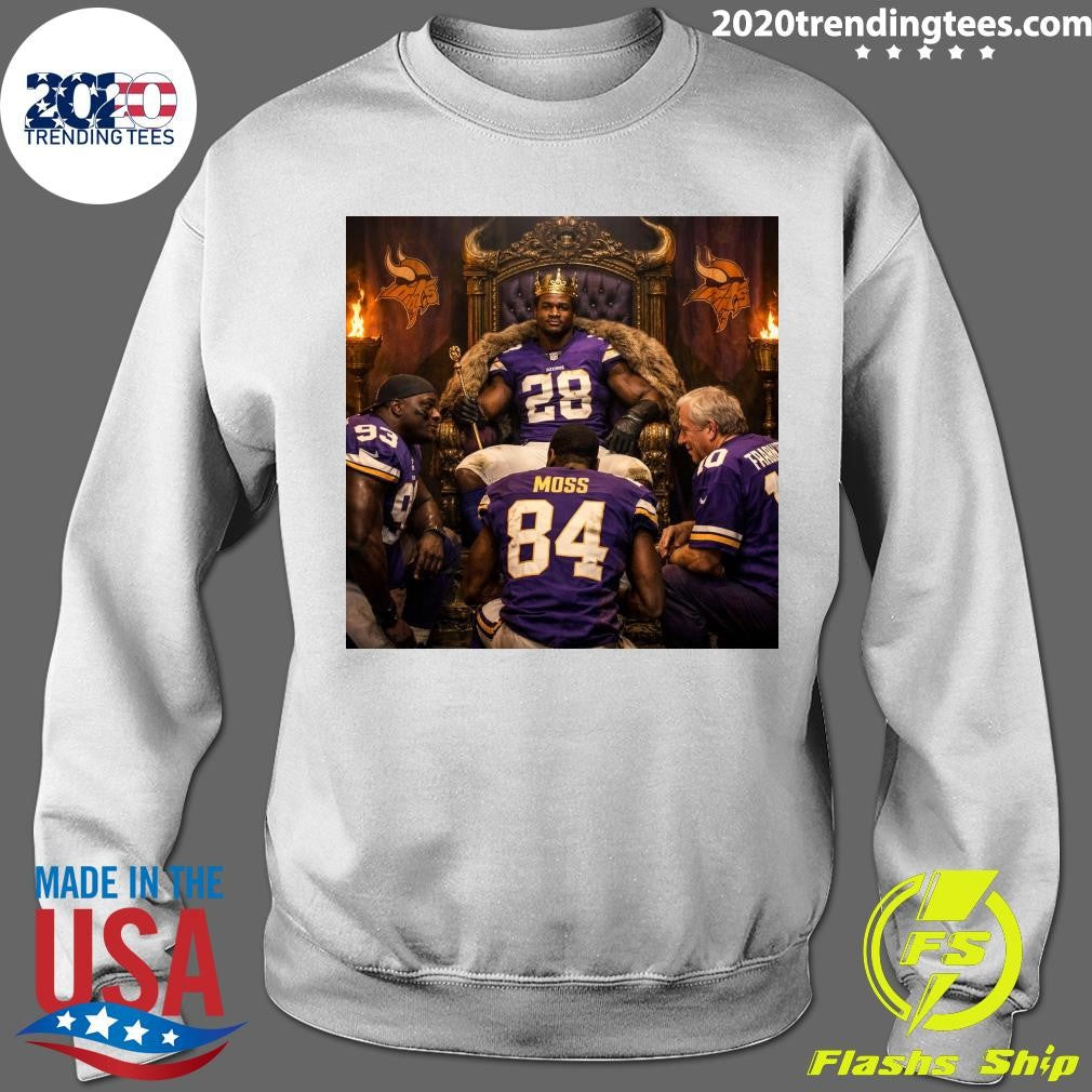 Adrian Peterson is the King of the Vikings Organization Shirt