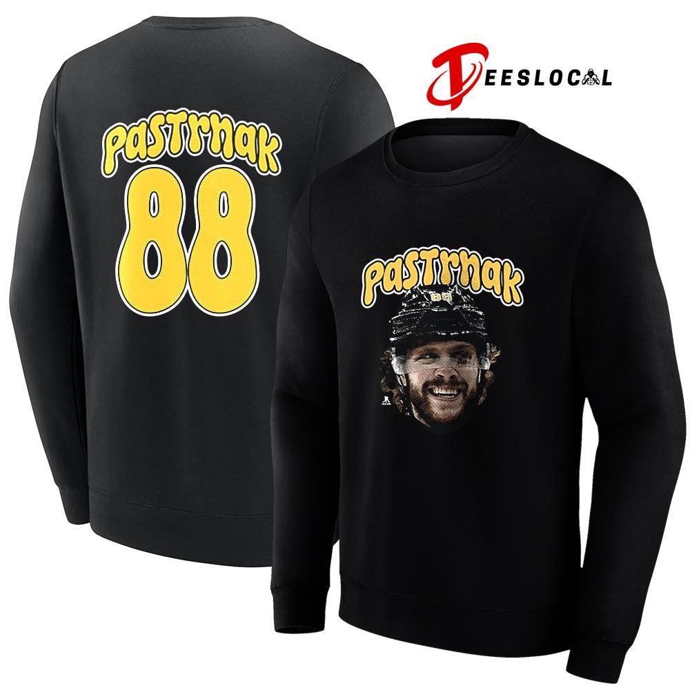 Boston Bruins David Pastrnak portrait name and number shirt