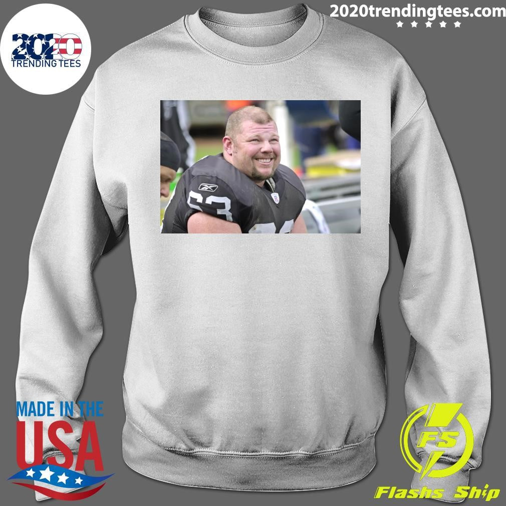 Former Raiders All-Pro center Barret Robbins dies at 52 Shirt