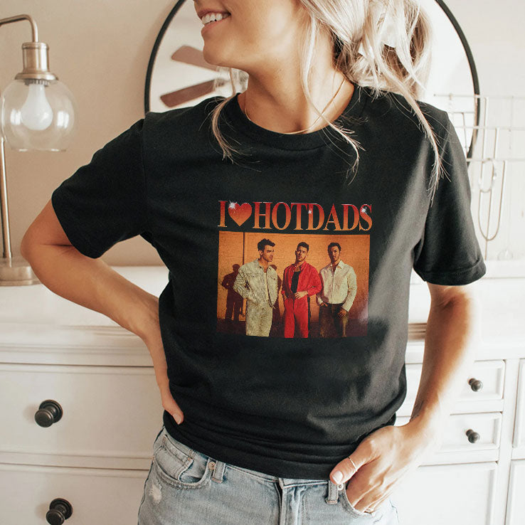 I Love Hot Dads Jonas Brothers T Shirt