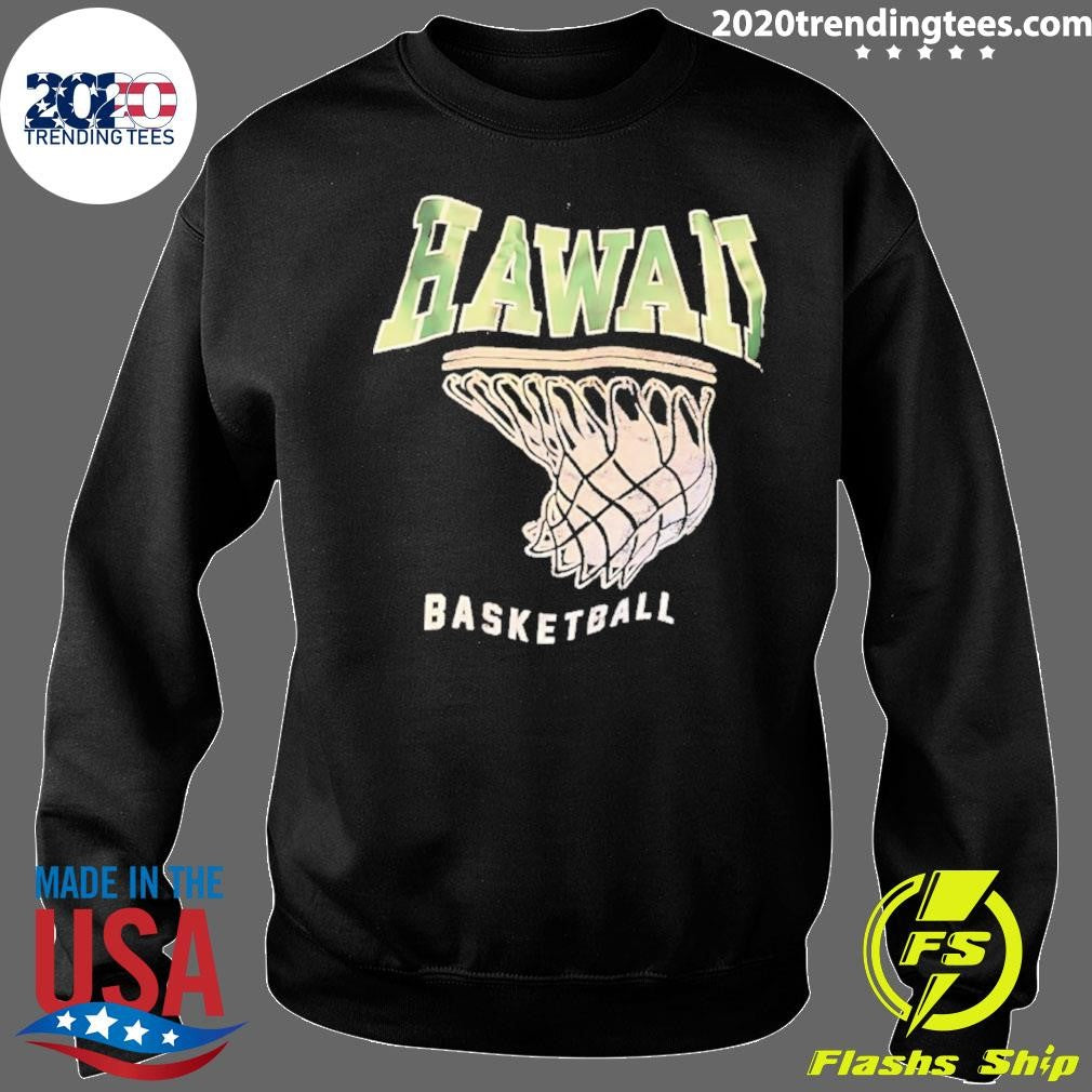Kayce Smith Wearing Hawaii Basketball Vintage Shirt