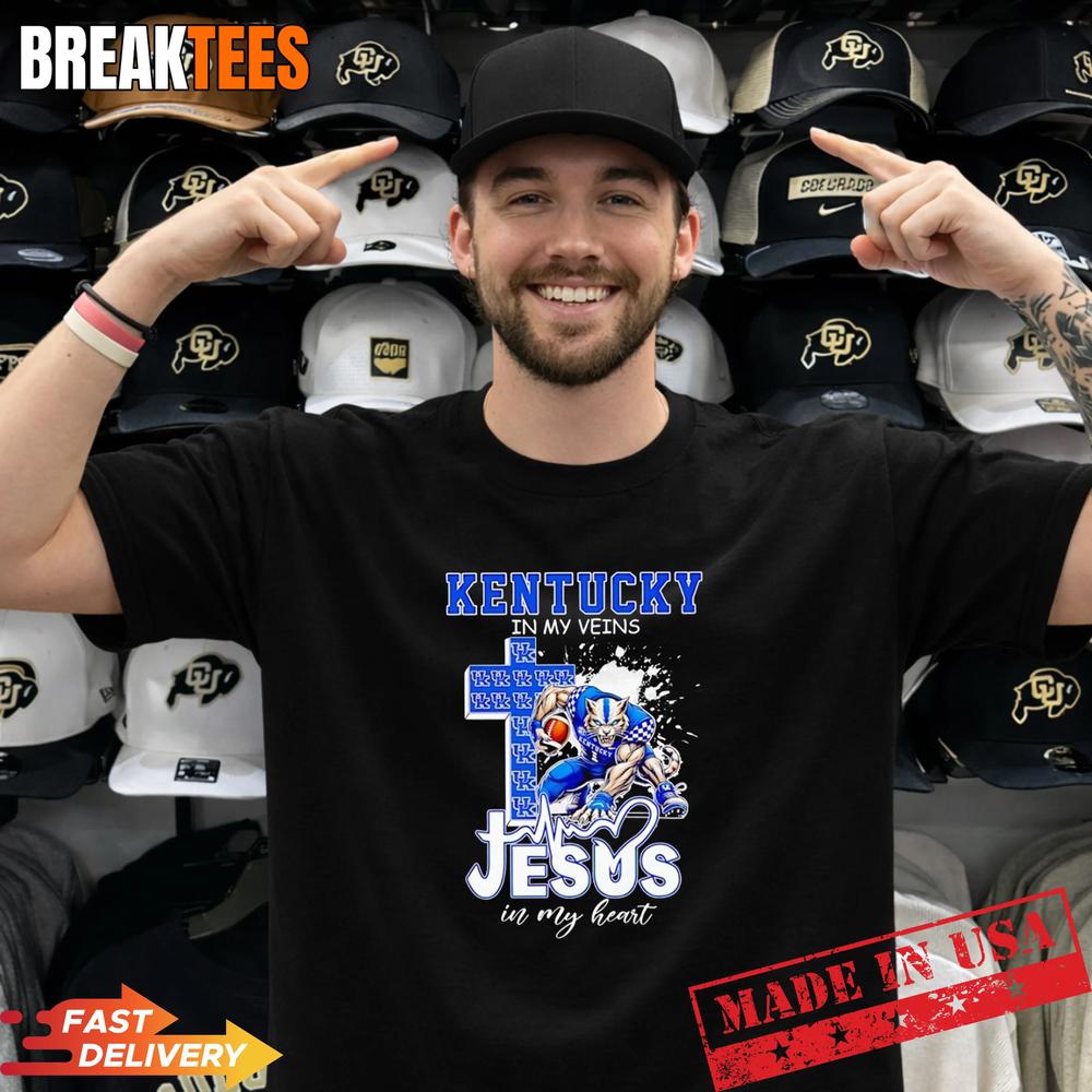 Kentucky Wildcats Football in my veins Jesus in my heart mascot logos on cross T-Shirt
