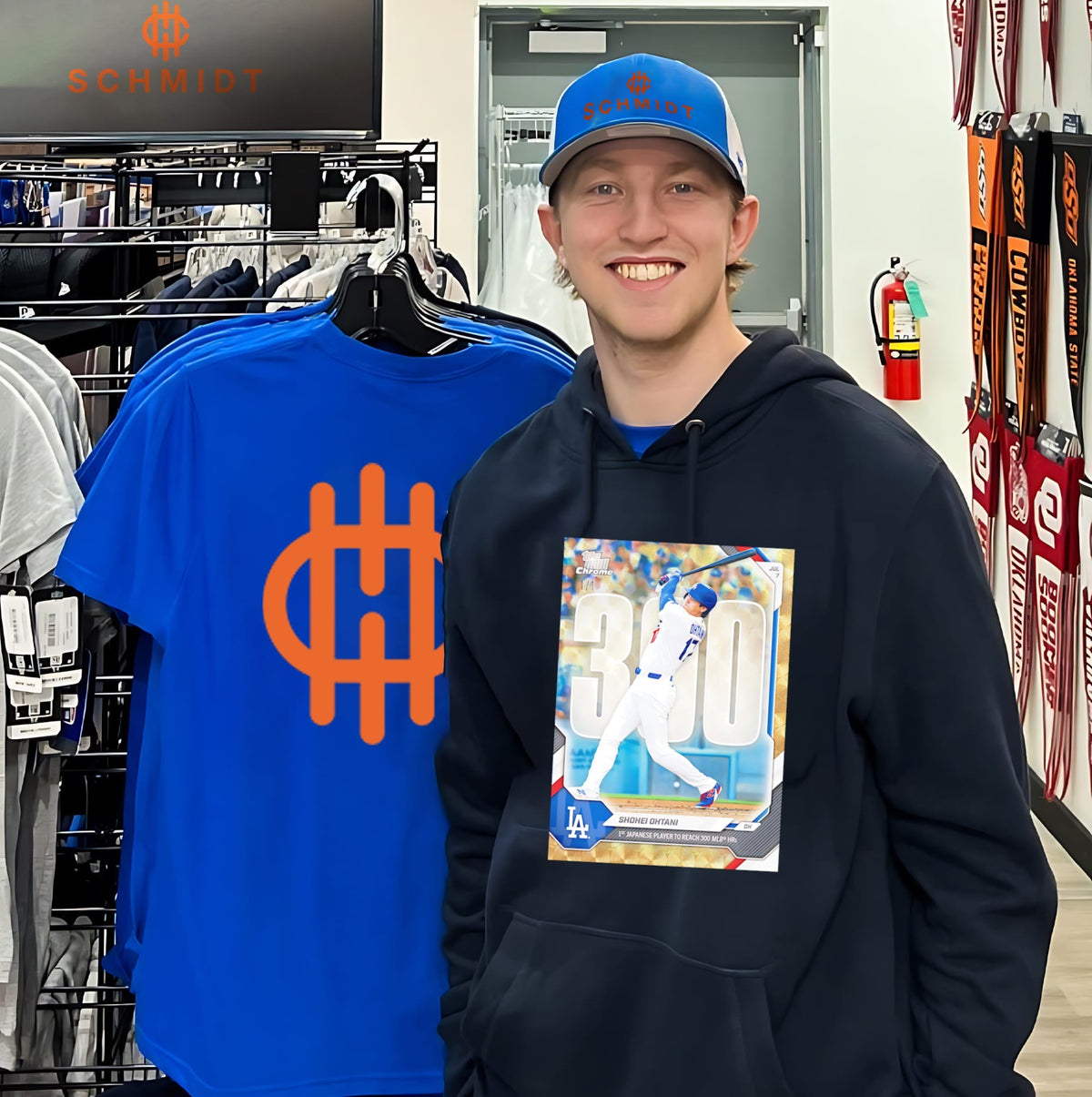 Los Angeles Dodgers Shohei Ohtani the Japanese player to reach 300 MLB home runs shirt