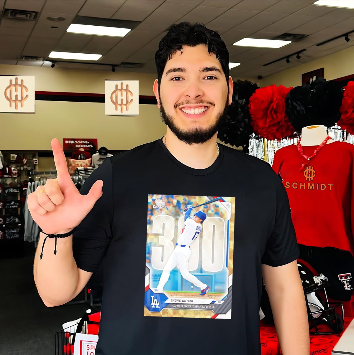 Los Angeles Dodgers Shohei Ohtani the Japanese player to reach 300 MLB home runs shirt