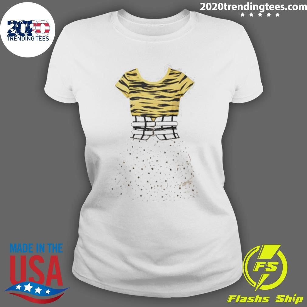 Merch Hannah Iconic Outfit Shirt