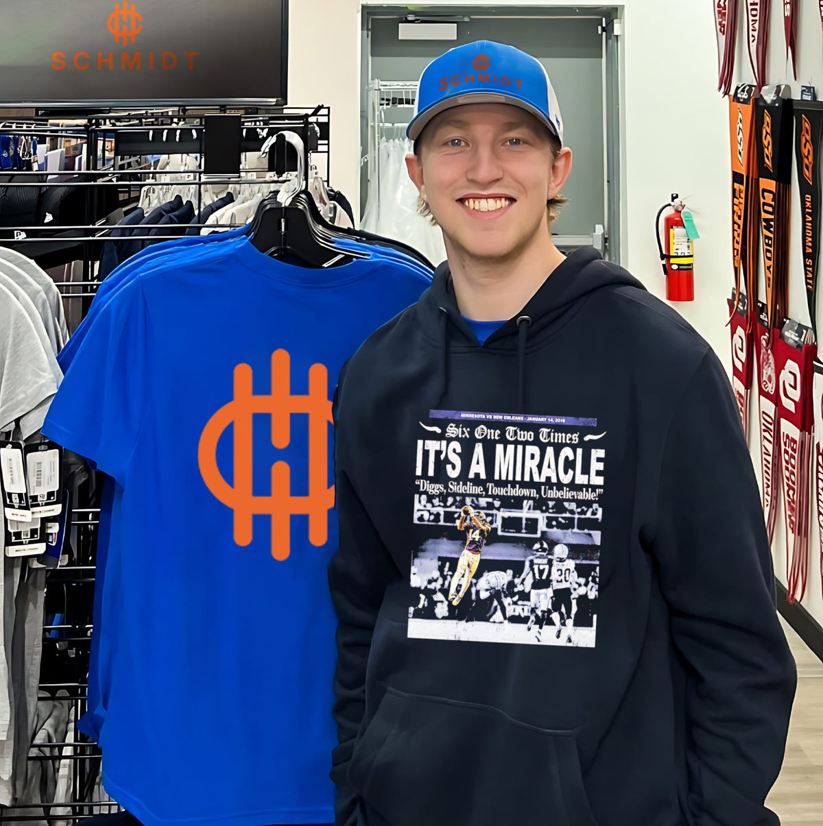 Minnesota Timberwolves Miracle at the Bank it’s a Miracle shirt