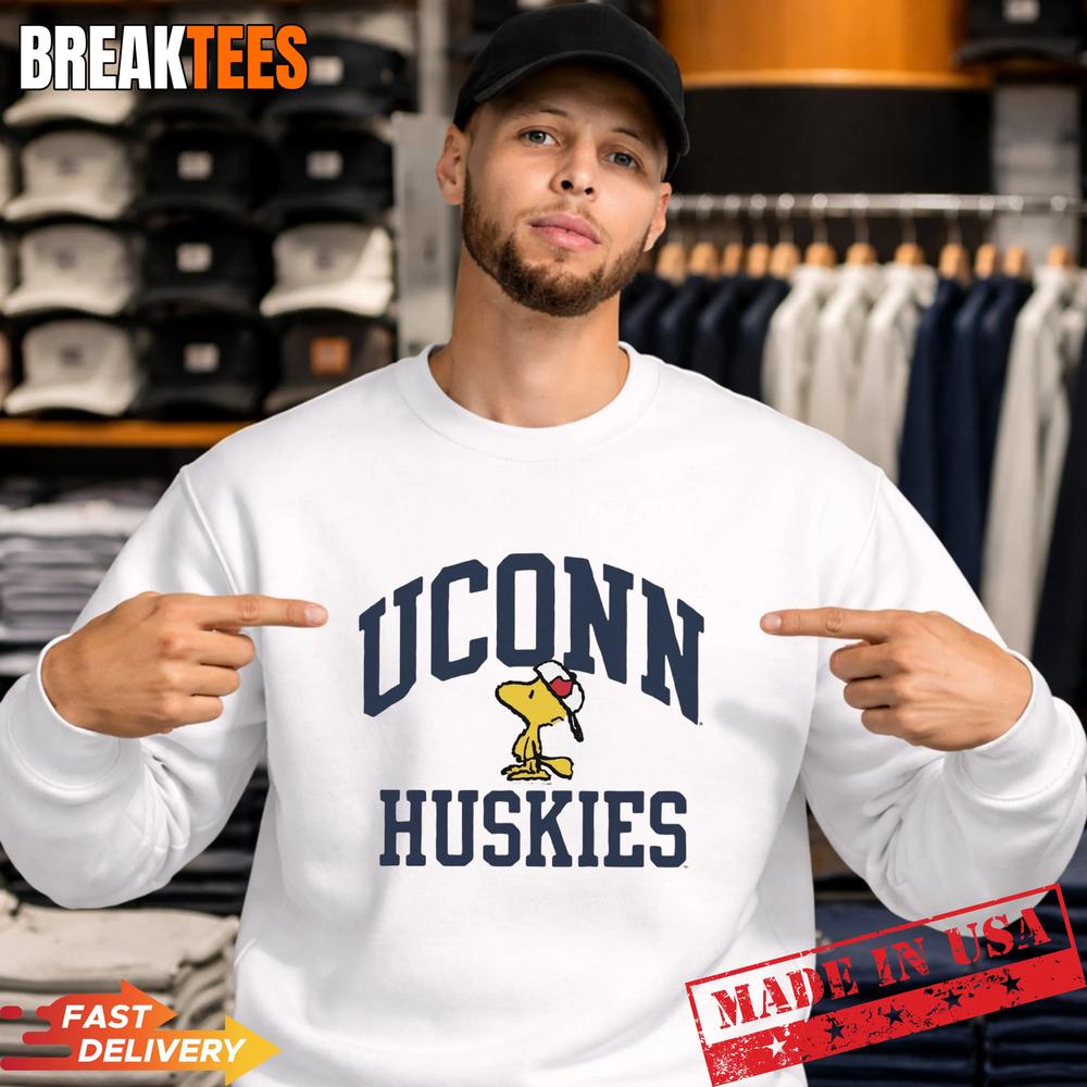 Peanuts x UConn Woodstock T-Shirt