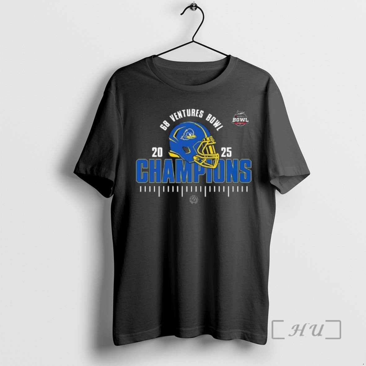 Trending Delaware Fightin Blue Hens Ncaa Football 2025 68 Ventures Bowl Champions Helmet Premium