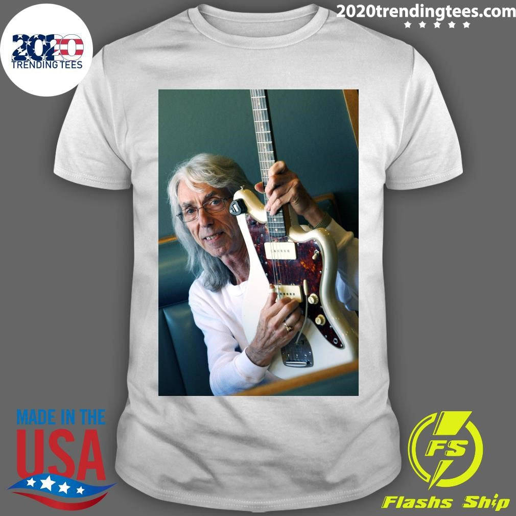 Wayne Moss, Guitarist Who Helped Broaden Country Sound, Dies at 88 Shirt