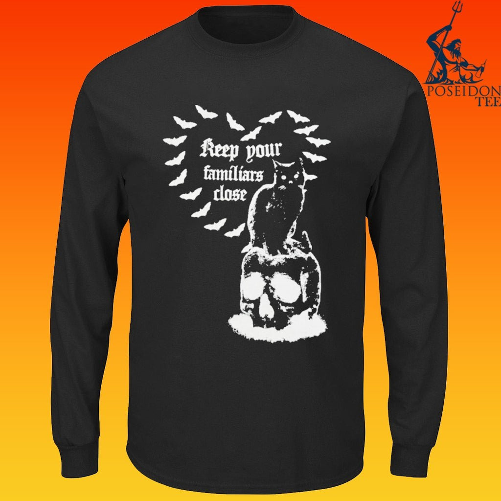 Futuremonsters Keep Your Familiars Close T-shirt
