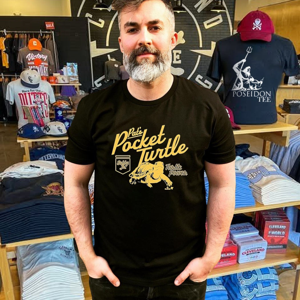 Pat Murphy Pocket Turtle Milwaukee Baseball T-shirt