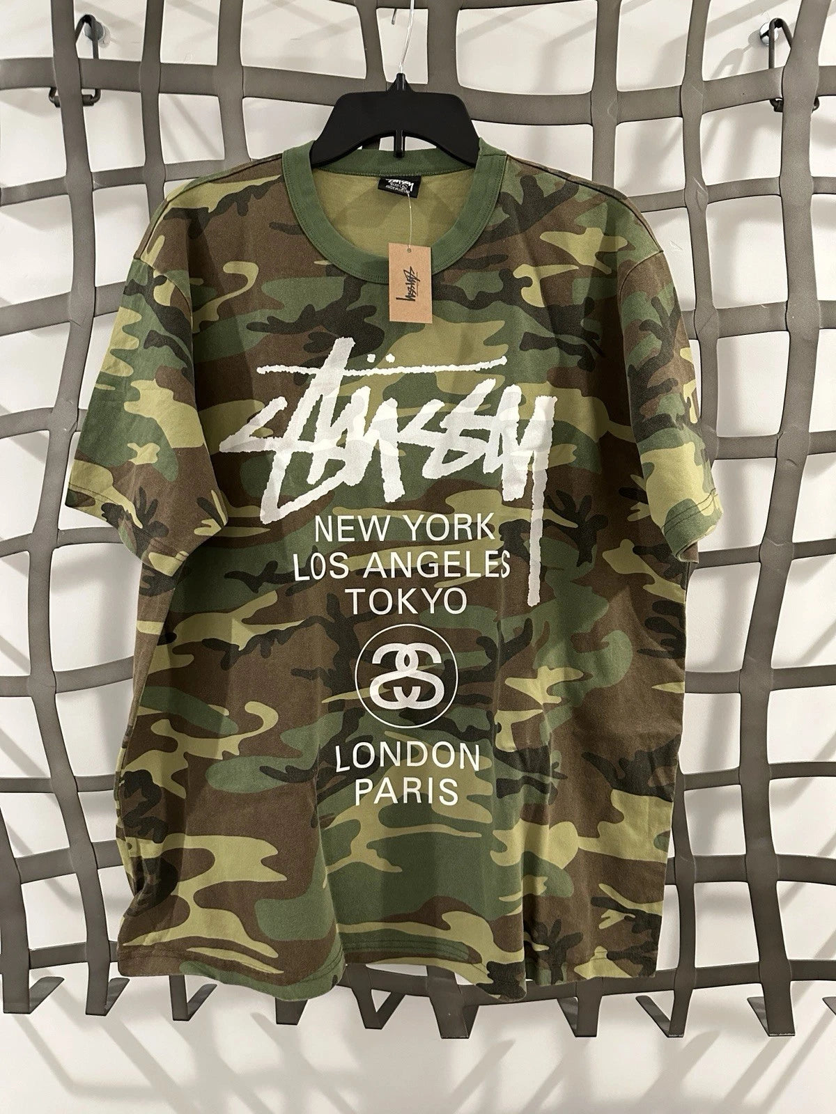 New Stussy World Tour Tee Camo New With Tags Mens L