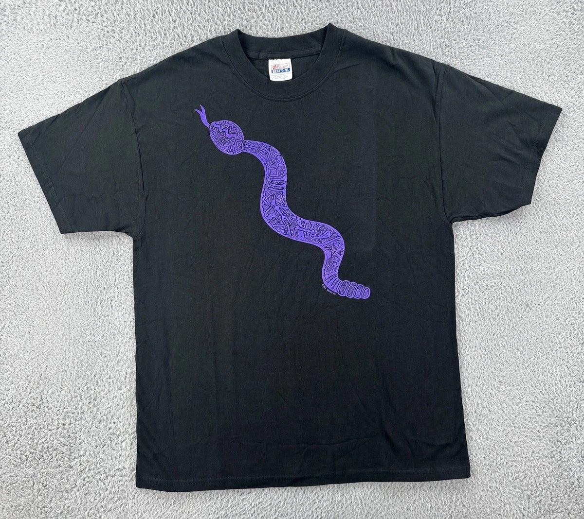 Vtg Hanes Beefy-T Mens Large Black Shirt Artistic Rattlesnake Graphic Print Y2K