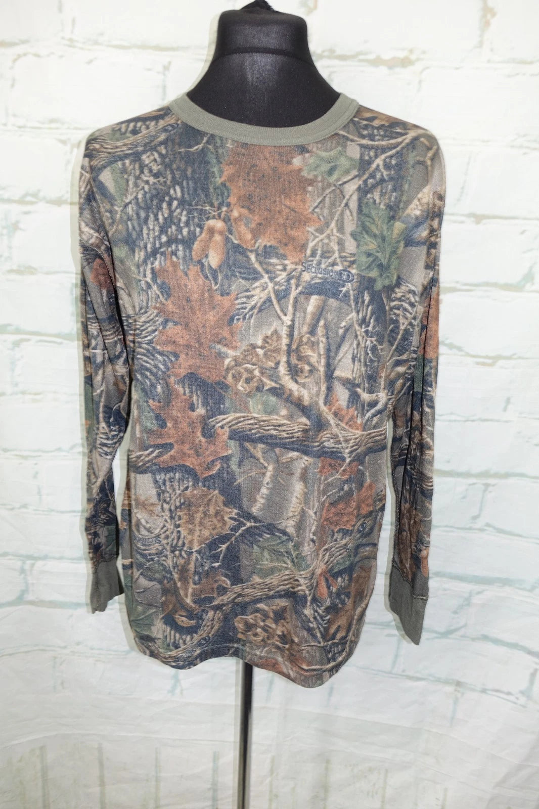 Cabela's Thermal Long Sleeve T shirt in Seclusion 3D Hunting camouflage