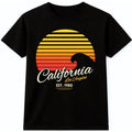California Los Angeles Retro Sunset Wave Vintage 1980s Beach Graphic T-Shirt.