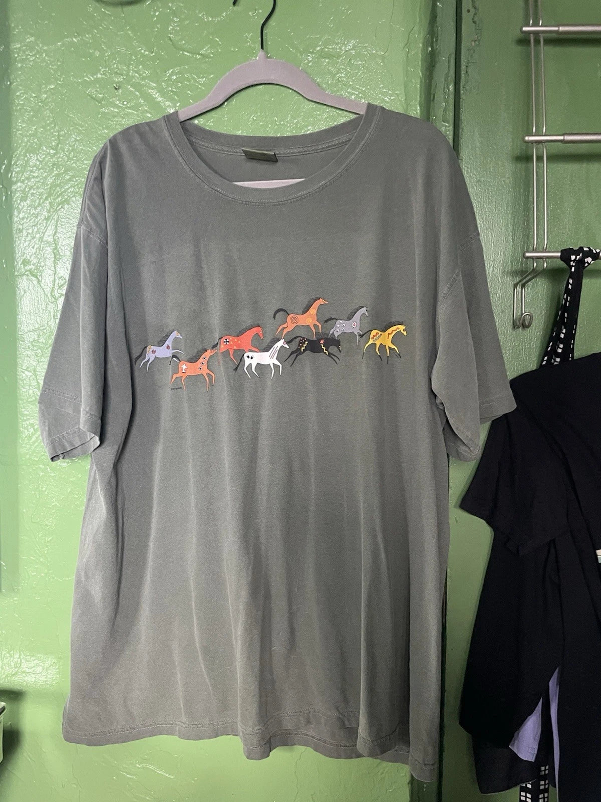 🐴 Sabaku Artwear Men’s Running Wild Horses T-shirt XL Great Condition