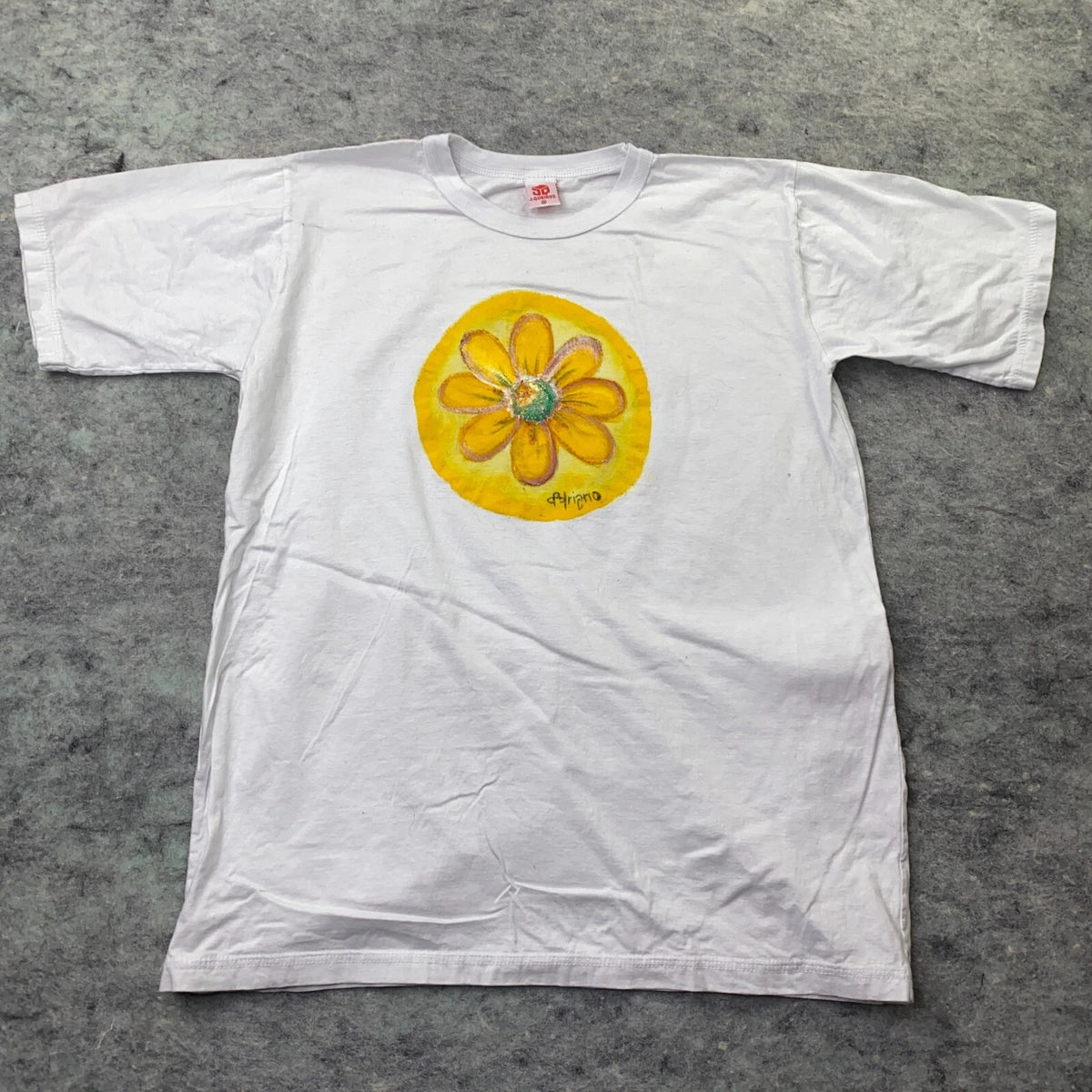J Quieroz Shirt Mens Medium White Artist Wearable Art Yellow Flower Brazil