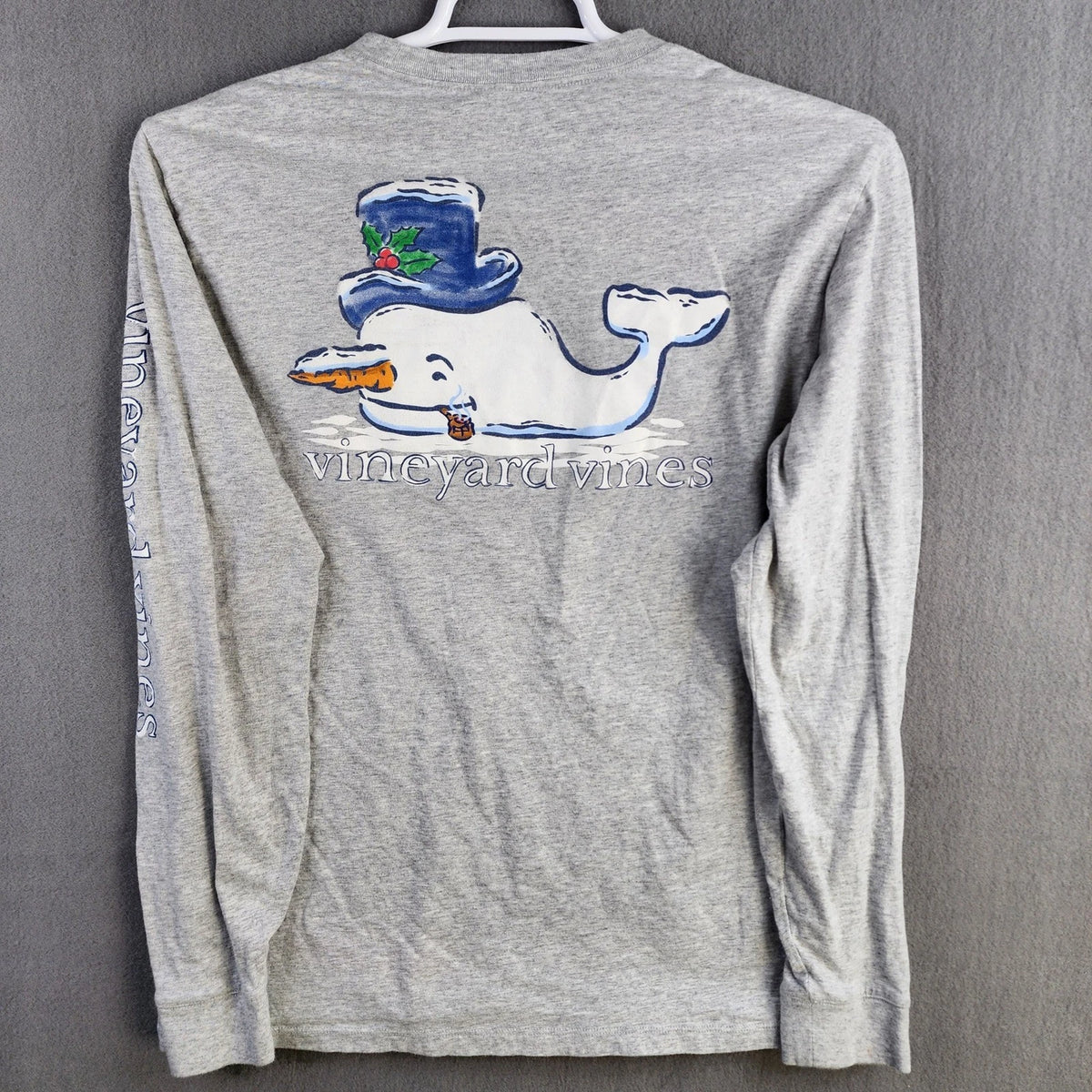 Vineyard Vines Mens M Long Sleeve Snowman Whale Graphic T Shirt Holiday Fun 76ch