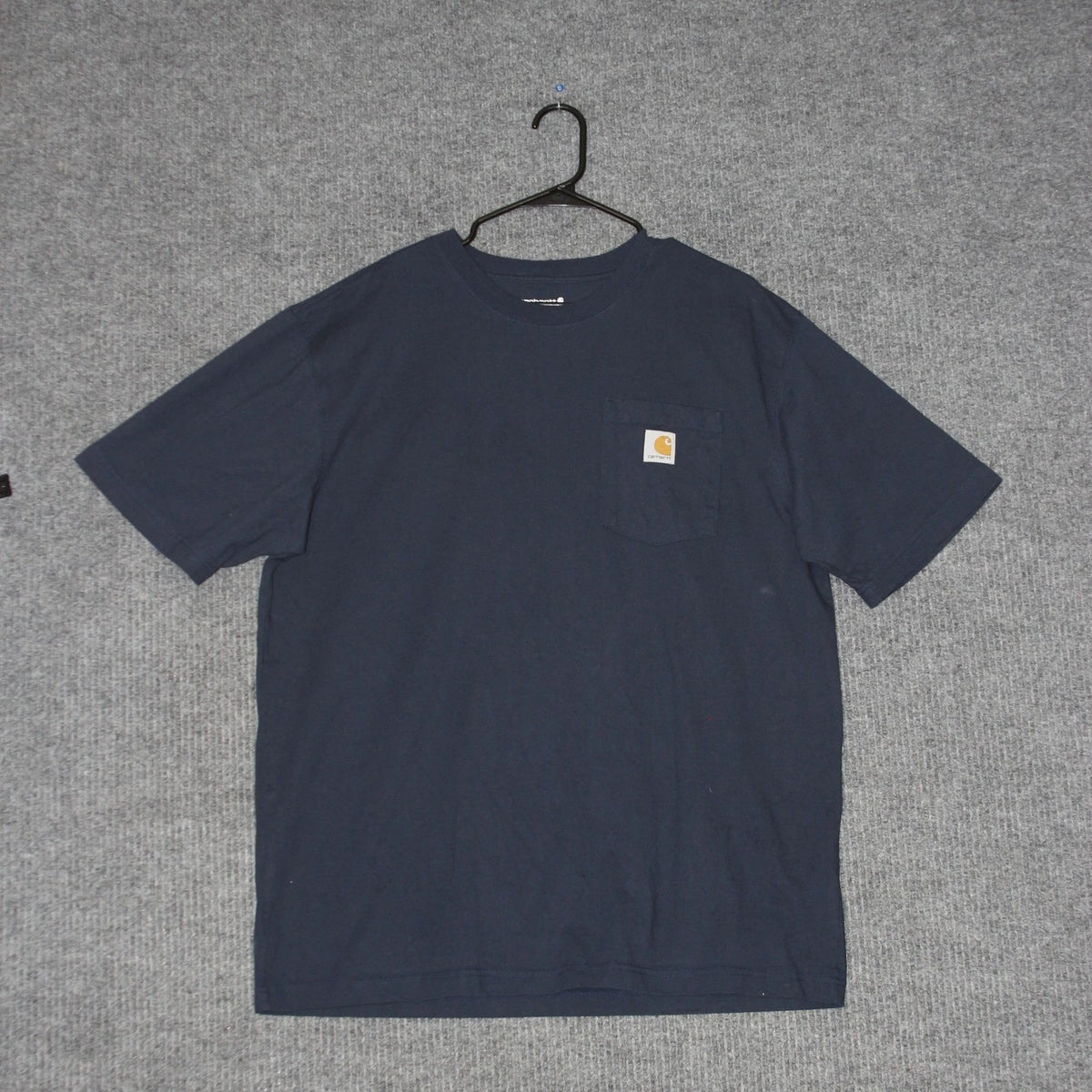 Carhartt T Shirt Mens L Navy Blue Loose Fit Workwear Pocket Durable Heavy Duty