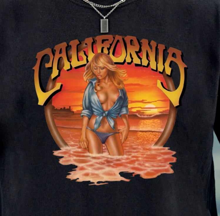 California Sunset Beach T-shirt | Fun Retro 70s Pinup Girl Tee