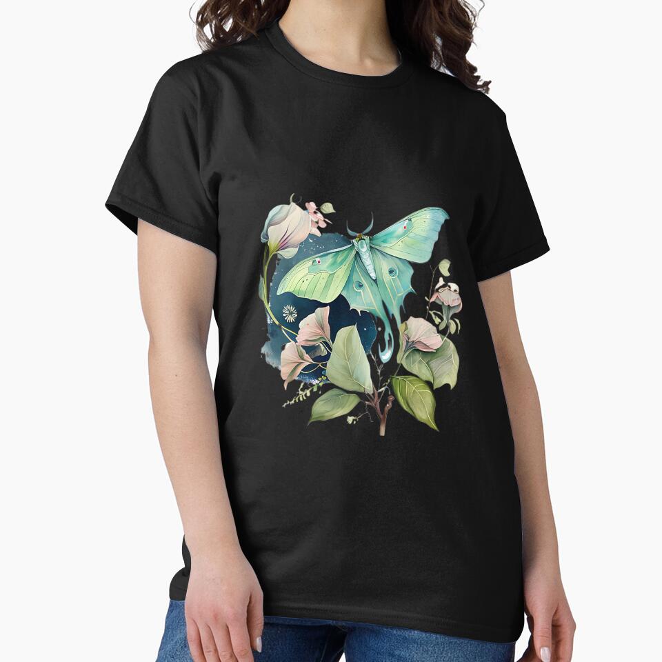 Dreamy Moth by FairySpore