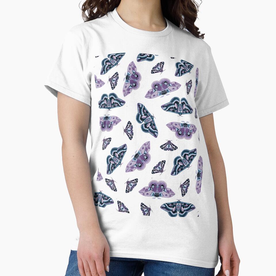 Purple lilac moths by Isabelle-T