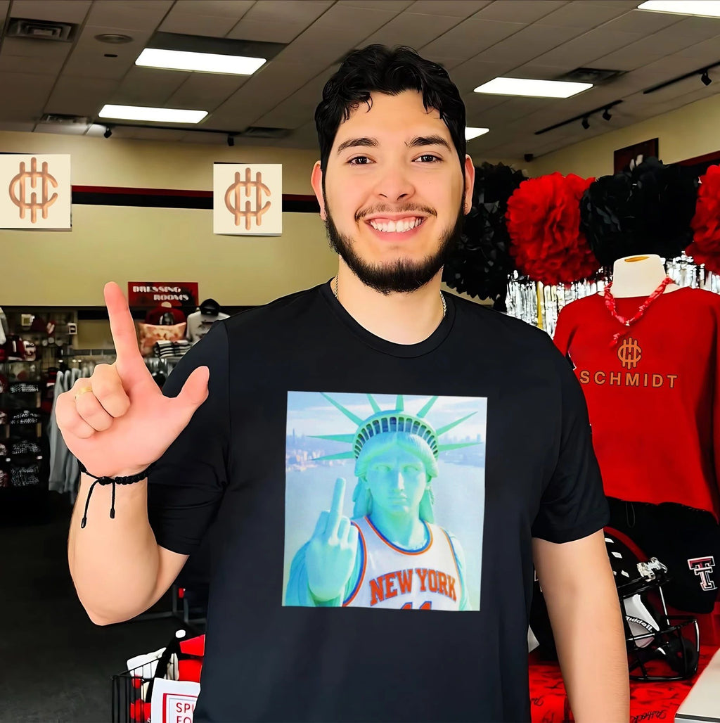 Statue of Liberty KNICKS New York Shirt