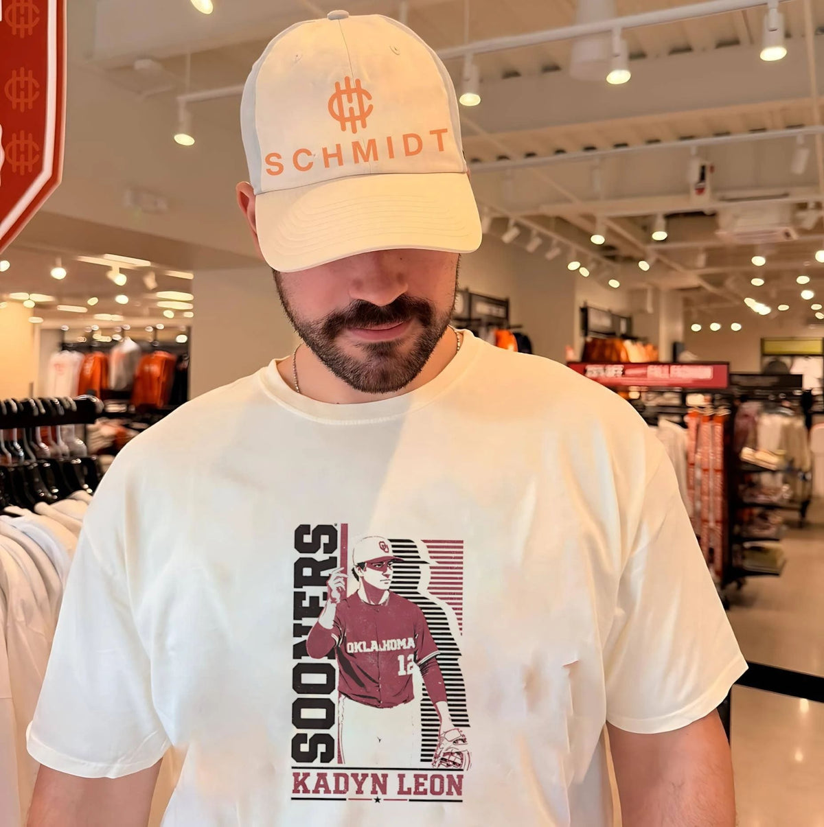 Oklahoma Sooners Kadyn Leon posing vintage shirt