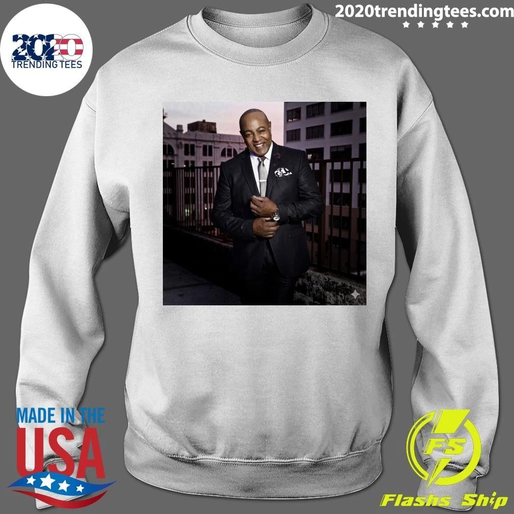 Peabo Bryson, Soul Singer Known as the Voice of Love, Dies at 75 Shirt