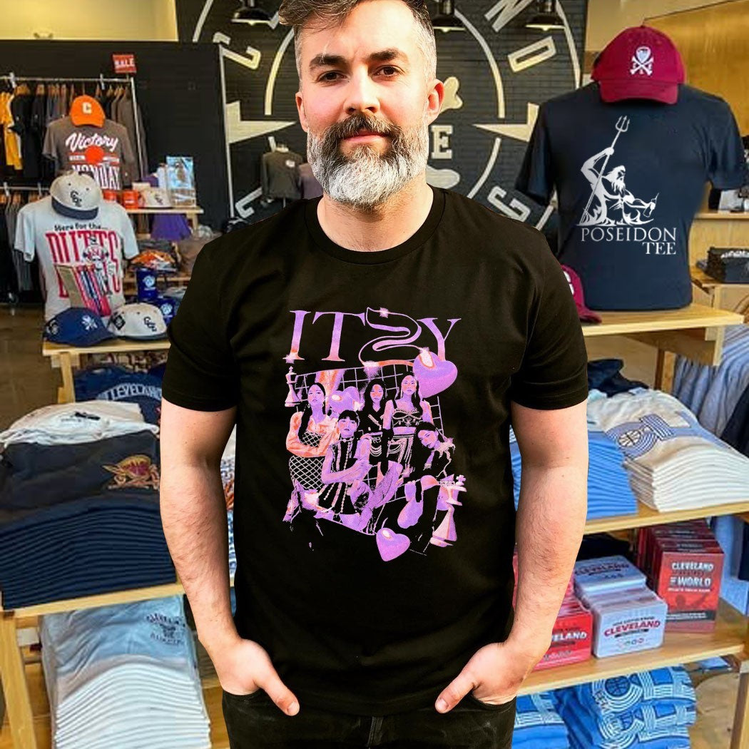 Yuna Itzy Checkmate Tour T-shirt